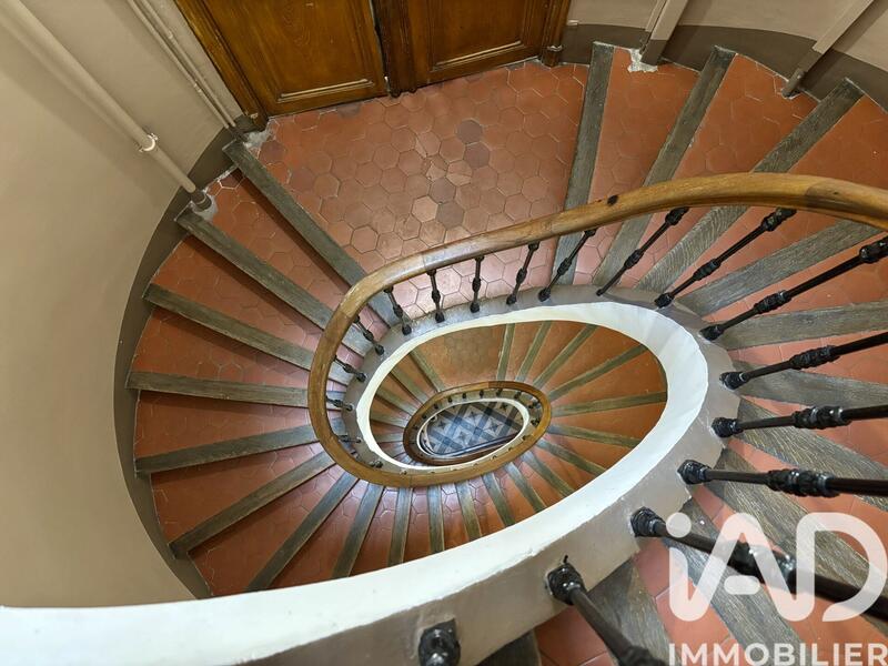 Appartement - 90 m² - 5 pièces