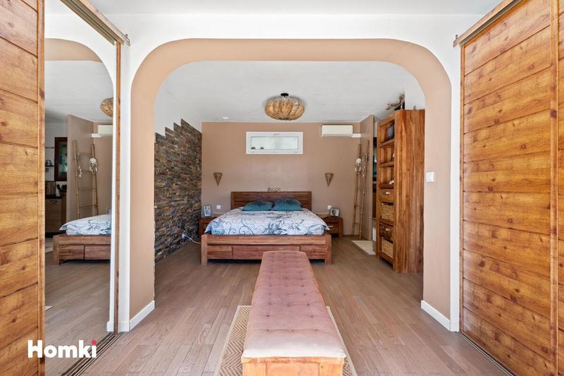 Maison - 171 m² - 6 pièces