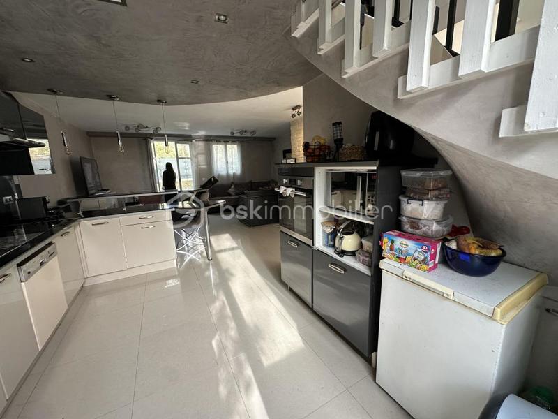 Maison - 83 m² - 4 pièces