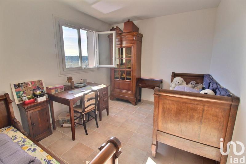 Maison - 275 m² - 5 pièces