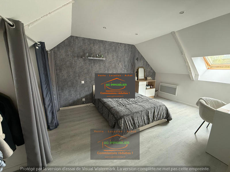 Maison - 180 m² - 7 pièces