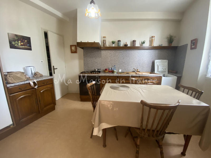 Immeuble - 200 m² - 12 pièces