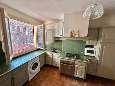 Appartement - 96 m² - 3 pièces