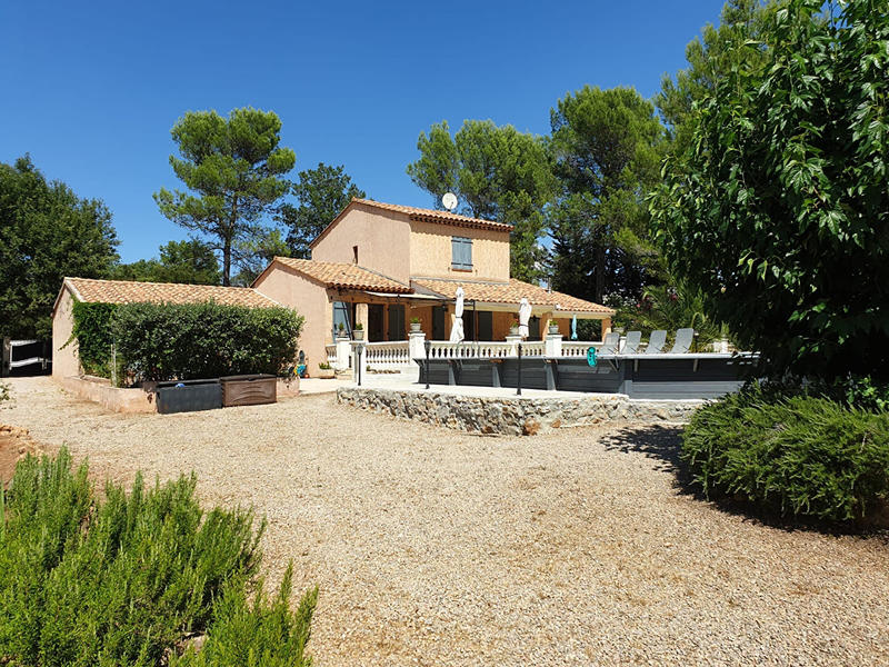 Villa - 127 m² - 5 pièces
