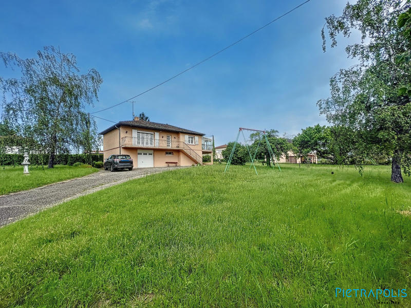 Maison - 110 m² - 5 pièces