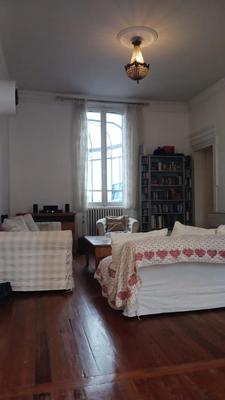 Maison - 231 m² - 9 pièces