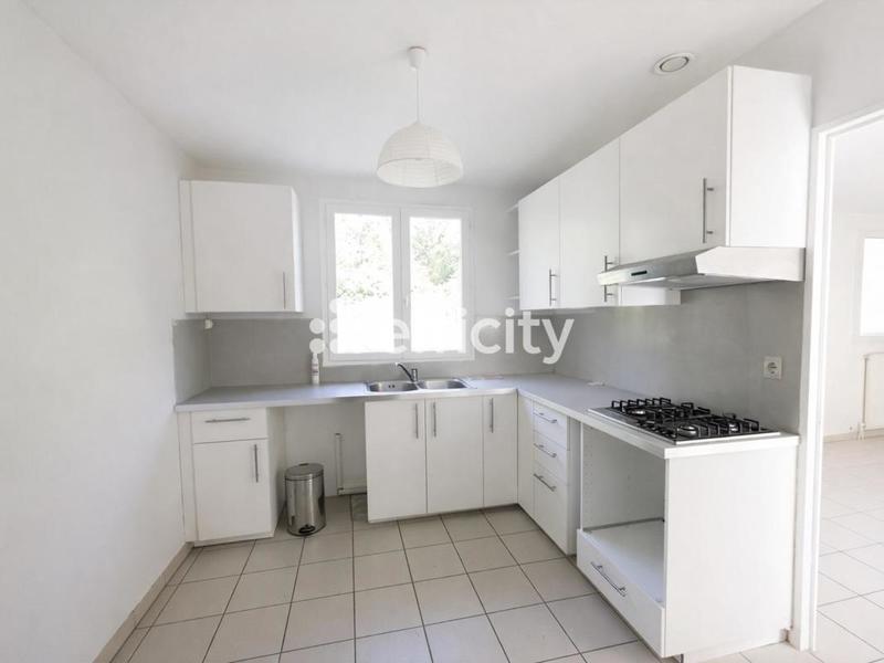 Pavillon - 110 m² - 5 pièces