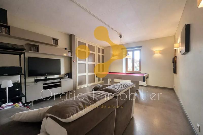 Maison de village - 207 m² - 8 pièces