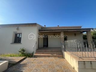 Maison traditionnelle - 104 m² - 5 pièces