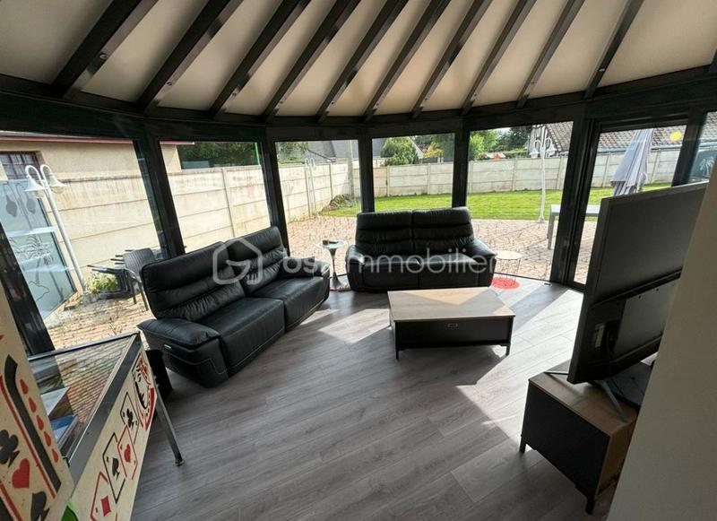 Maison traditionnelle - 168 m² - 6 pièces