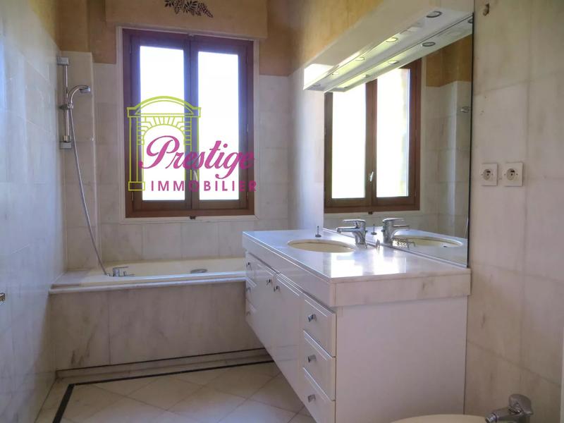 Maison - 113 m² - 5 pièces