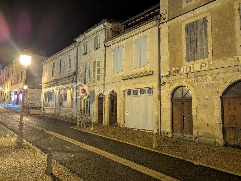 Maison de ville - 99 m² - 5 pièces