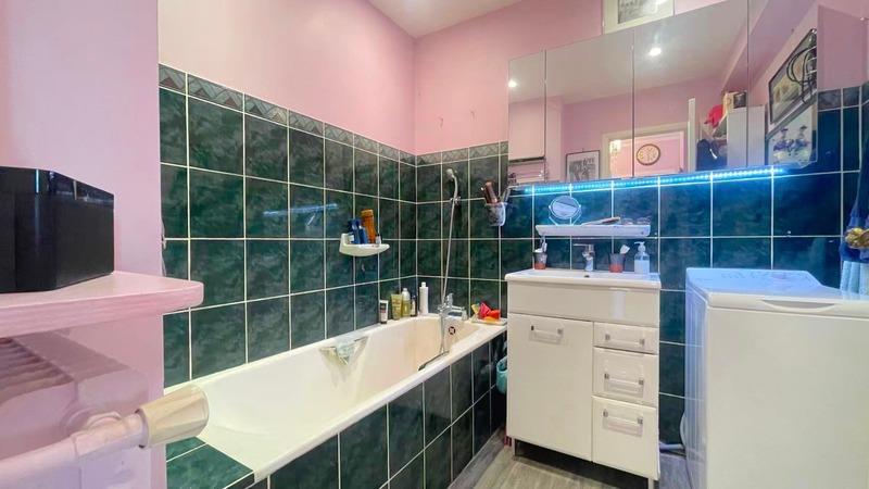 Appartement - 76 m² - 3 pièces