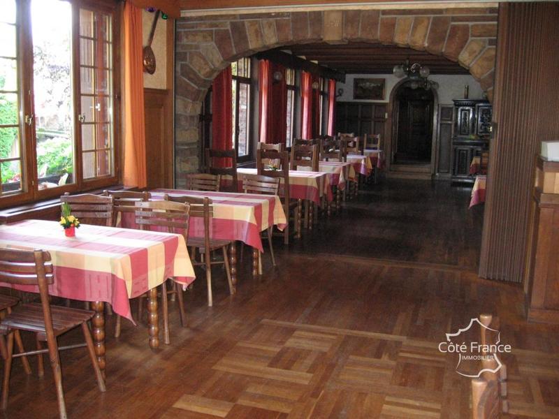 Local commercial - 739 m²