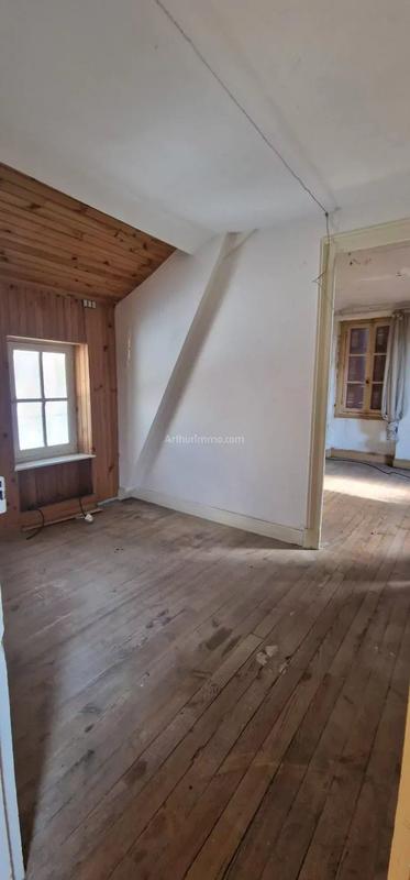 Maison - 111 m² - 4 pièces