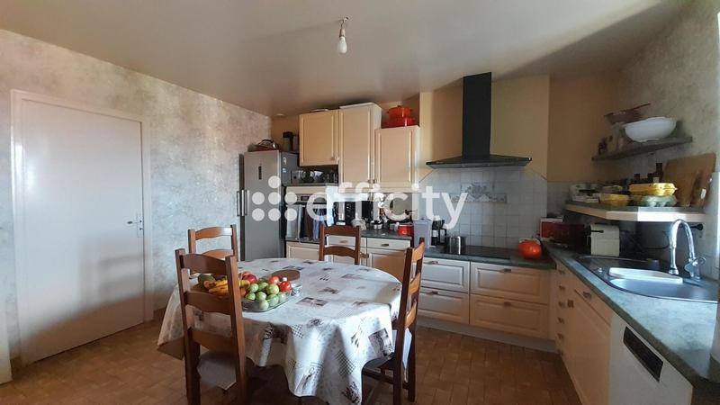 Maison - 120 m² - 5 pièces