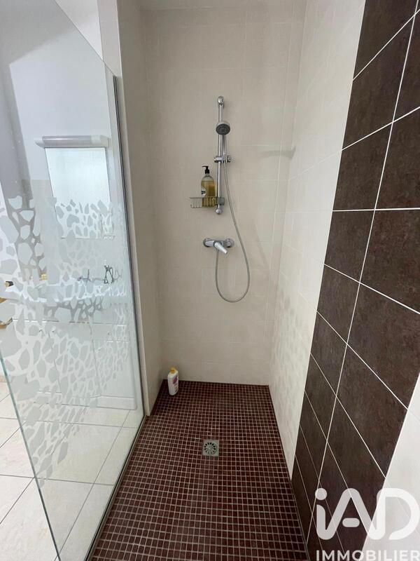 Maison de ville - 85 m² - 5 pièces