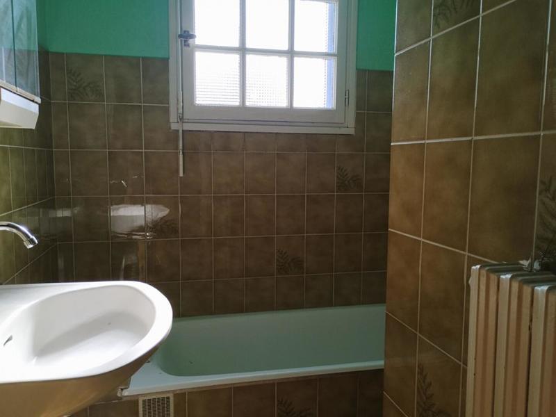 Maison - 90 m² - 6 pièces