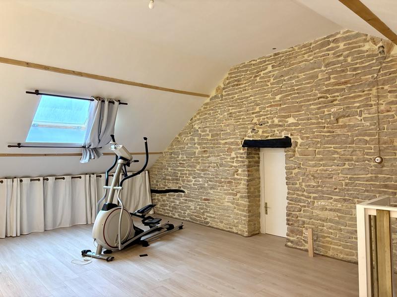 Maison - 147 m² - 5 pièces