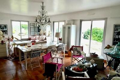 Maison - 148 m² - 7 pièces