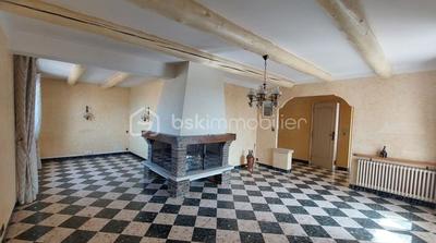 Maison - 161 m² - 7 pièces