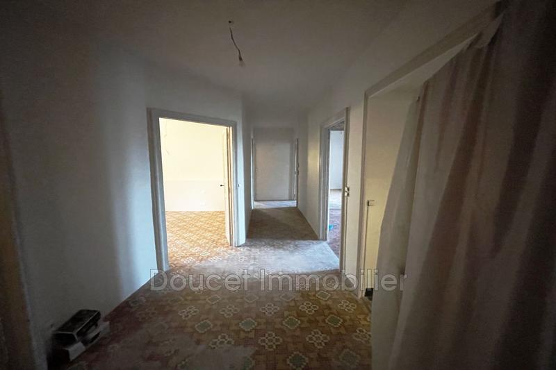 Maison - 279 m² - 9 pièces