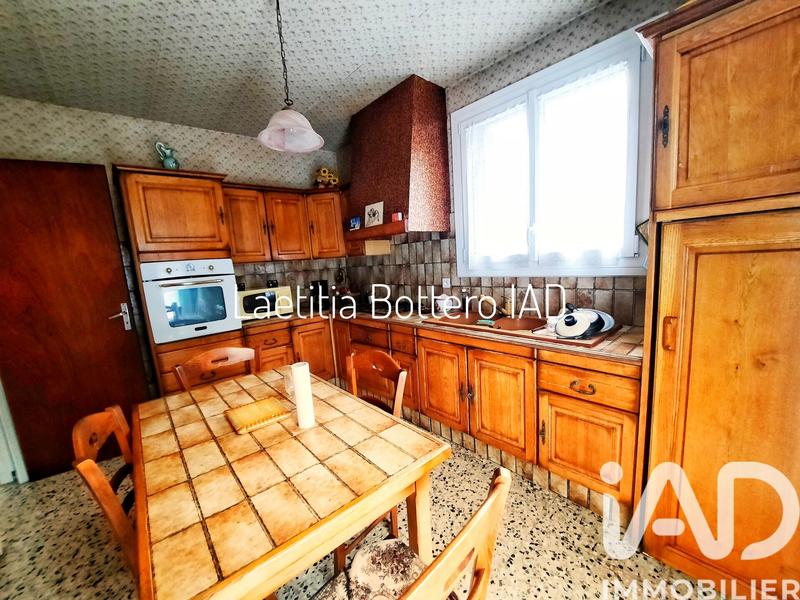 Maison - 163 m² - 6 pièces