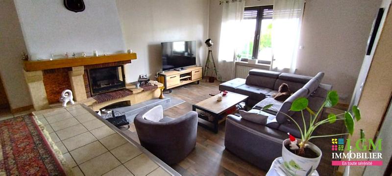 Maison - 240 m² - 7 pièces