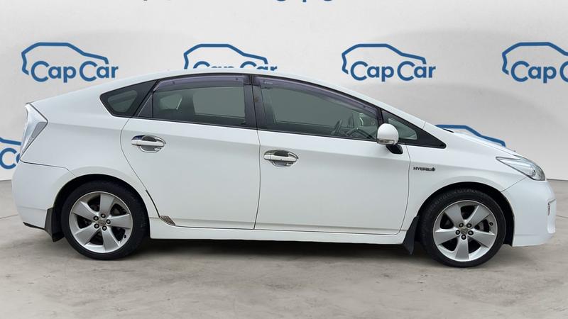 Toyota Prius III 1.8 Vvt-i 136 Hybrid Cvt Dynamic