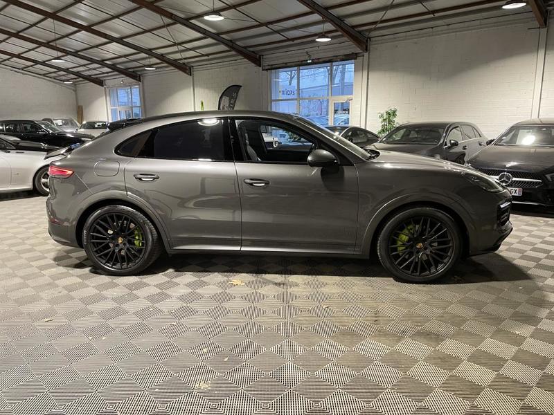 Porsche Cayenne Coupe E-Hybrid 3.0 V6 462ch Sport Design -Soft Close-Toit Pano-Historique Porsche-Garantie 12 Mois-