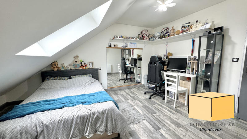 Maison - 175 m² - 7 pièces