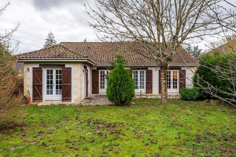 Maison - 93 m² - 4 pièces