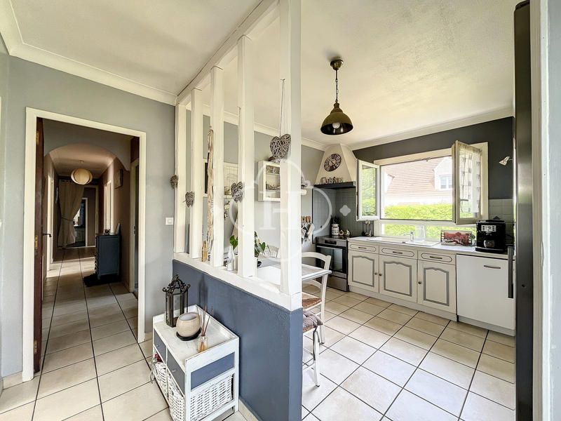 Maison - 100 m² - 5 pièces