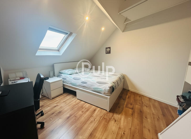 Maison de ville - 85 m² - 5 pièces