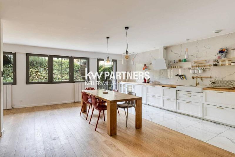 Maison d'architecte - 6 pièces