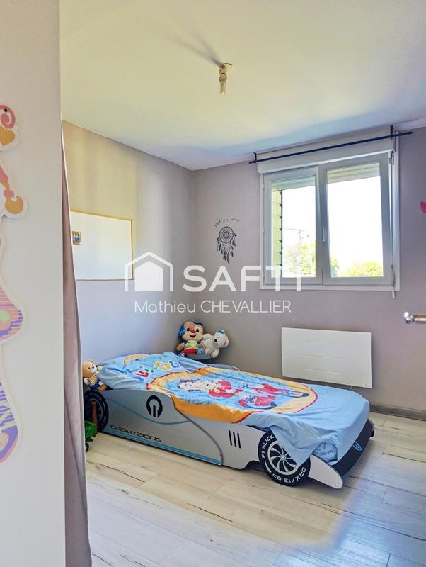 Maison - 168 m² - 8 pièces