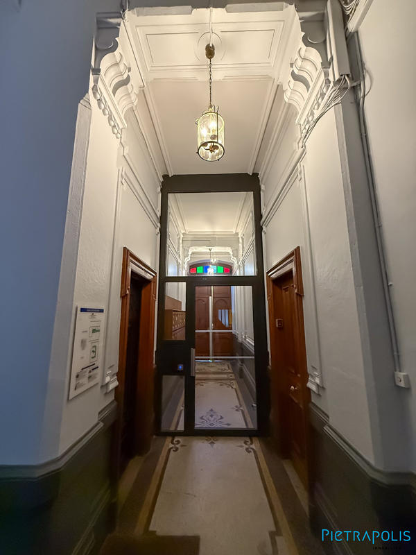 Appartement - 102 m² - 4 pièces