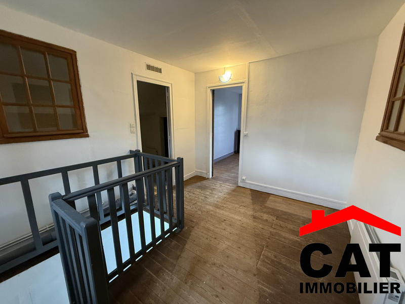 Maison traditionnelle - 105 m² - 5 pièces