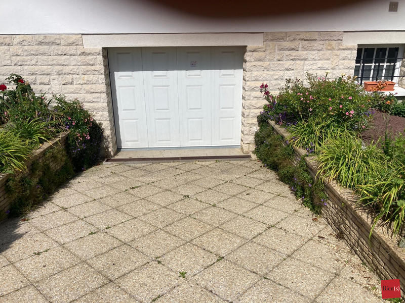 Maison - 102 m² - 7 pièces