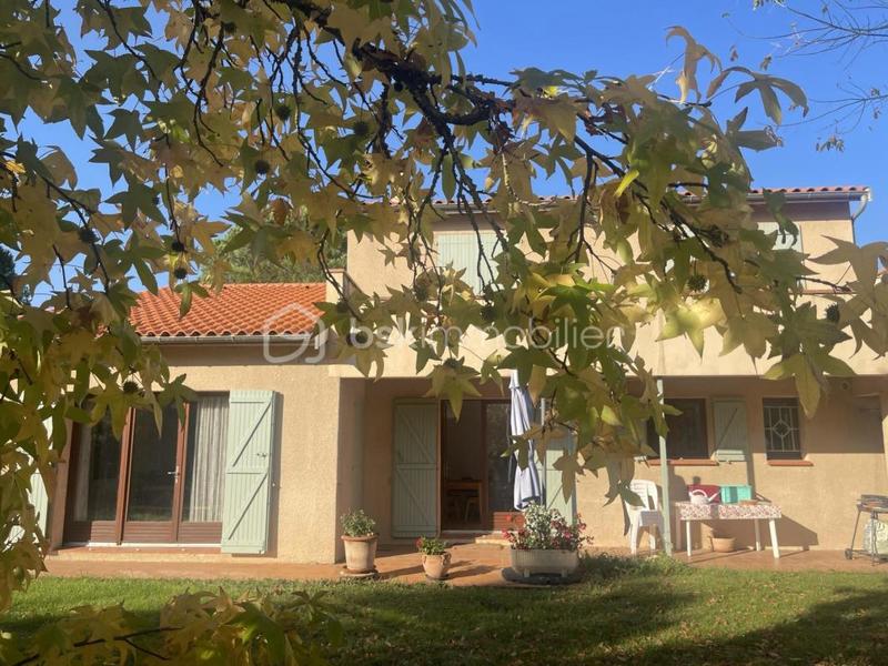Villa - 153 m² - 6 pièces
