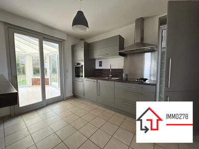 Maison - 165 m² - 5 pièces