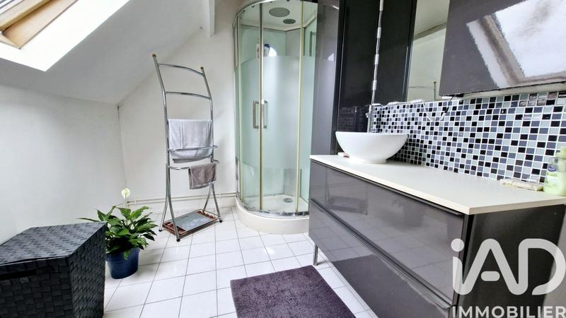 Maison - 84 m² - 4 pièces