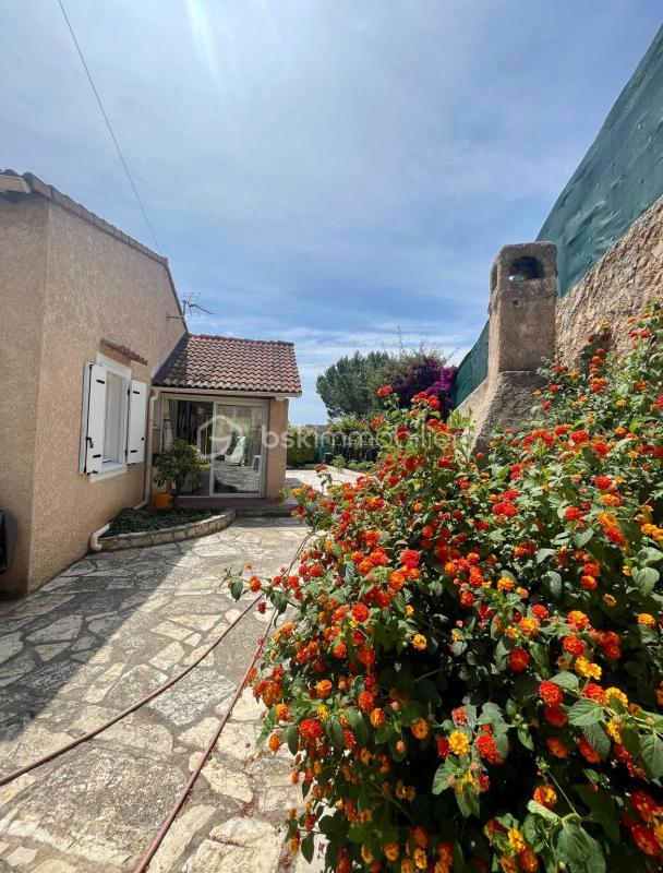 Maison - 97 m² - 4 pièces