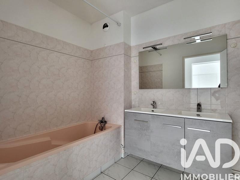 Appartement - 85 m² - 5 pièces