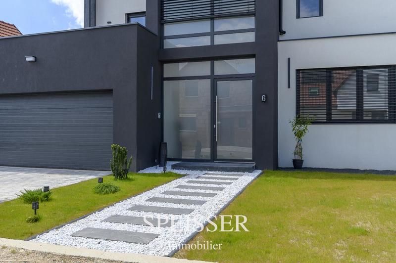 Villa - 230 m² - 7 pièces