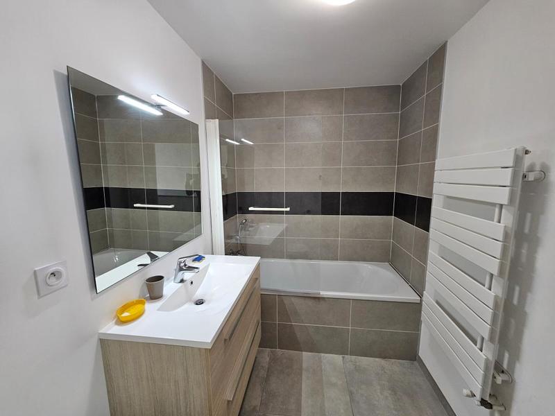 Propriété - 298 m² - 13 pièces