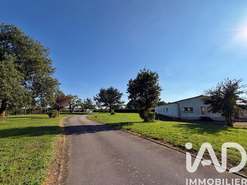 Maison - 228 m² - 11 pièces