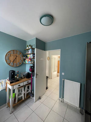 Appartement - 80 m² - 4 pièces