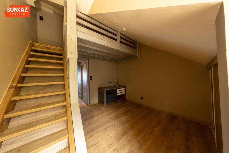 Appartement - 65 m² - 4 pièces