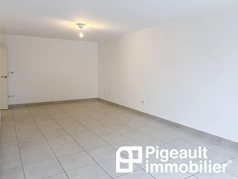 Appartement - 95 m² - 4 pièces